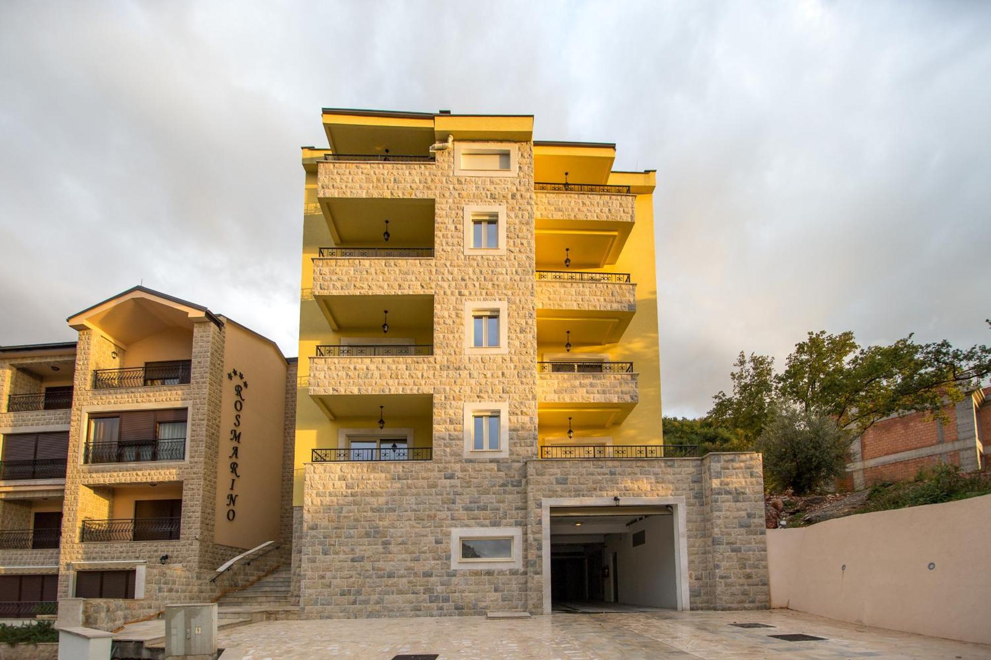 Lux Apartment Amarin Pržno Zewnętrze zdjęcie